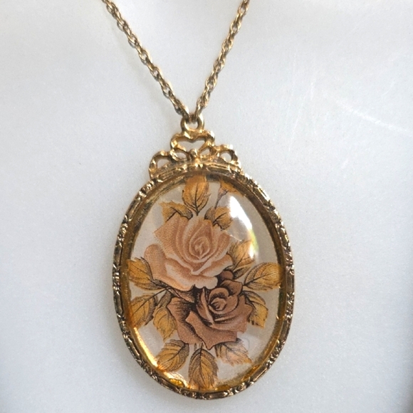 1928 Victorian Revival Transparent Roses Floral Pendant Necklace - Picture 3 of 14